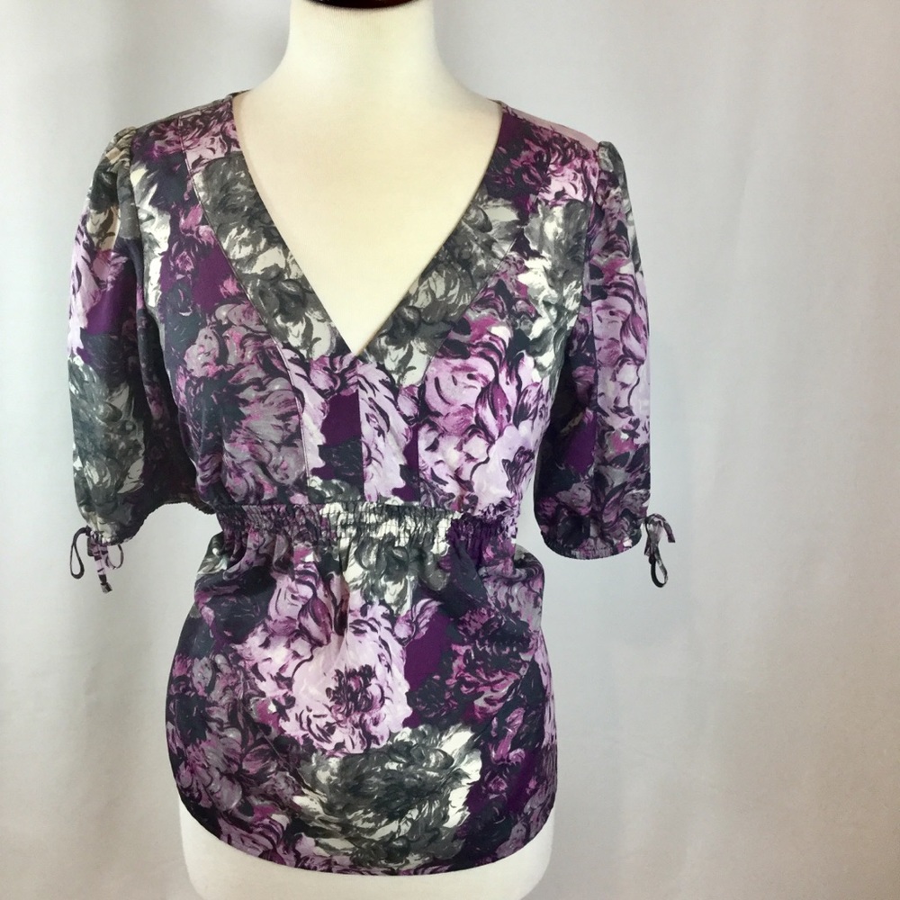 Ann Taylor Loft floral top / purple, gray, white